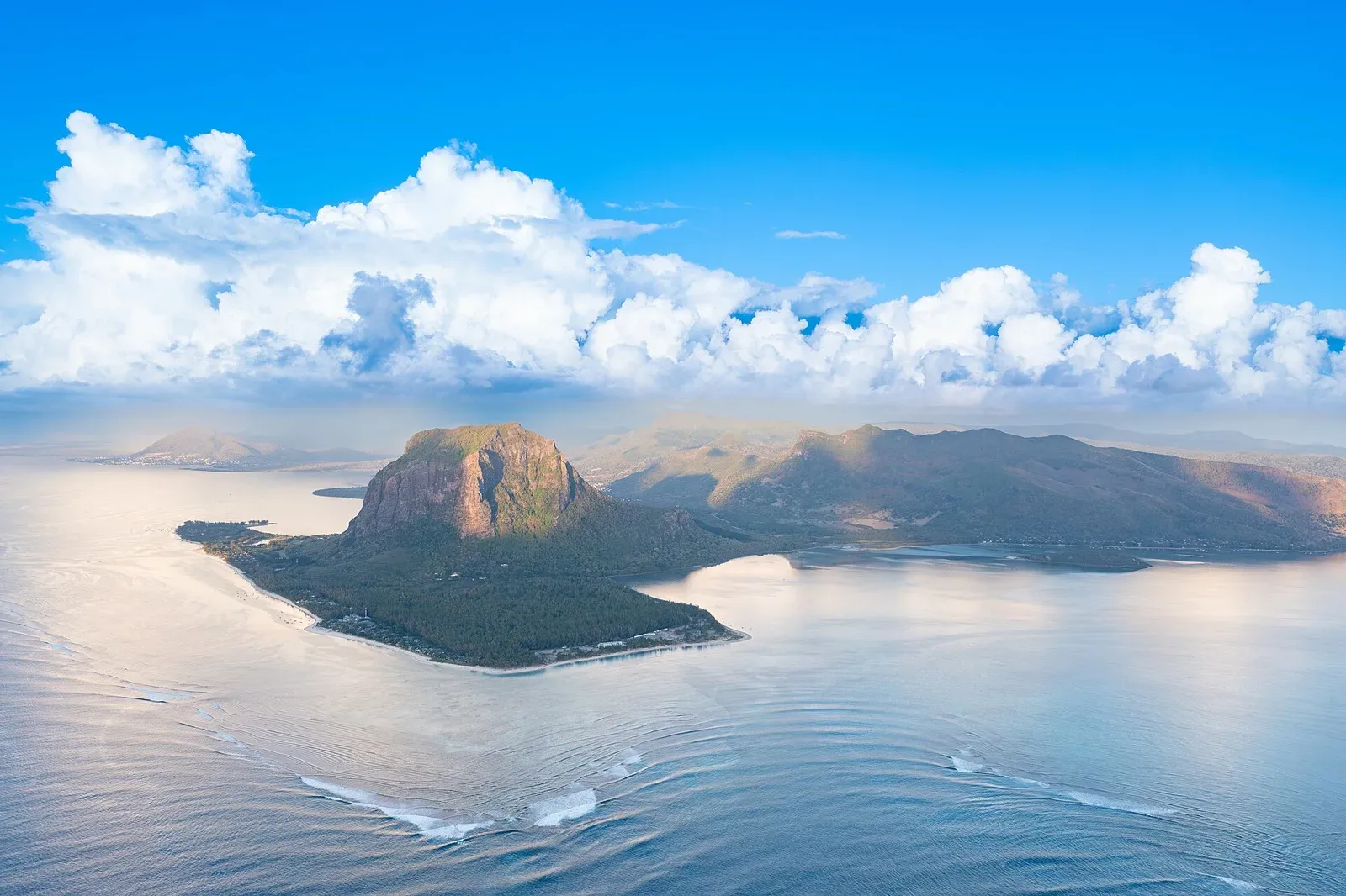 Aerial view of the southwest tip of Mauritius (53696881752)